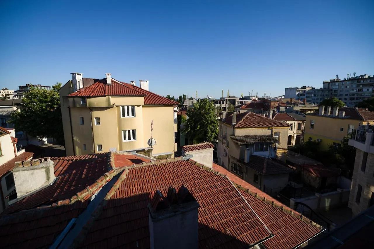 Peace & Quiet Apartment Burgas